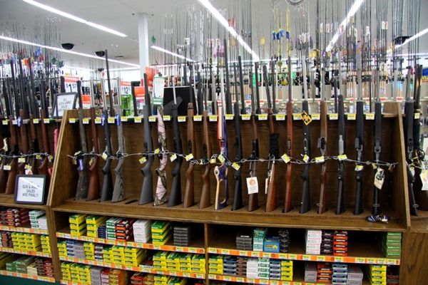 Gewehre bei Walmart in Alaska